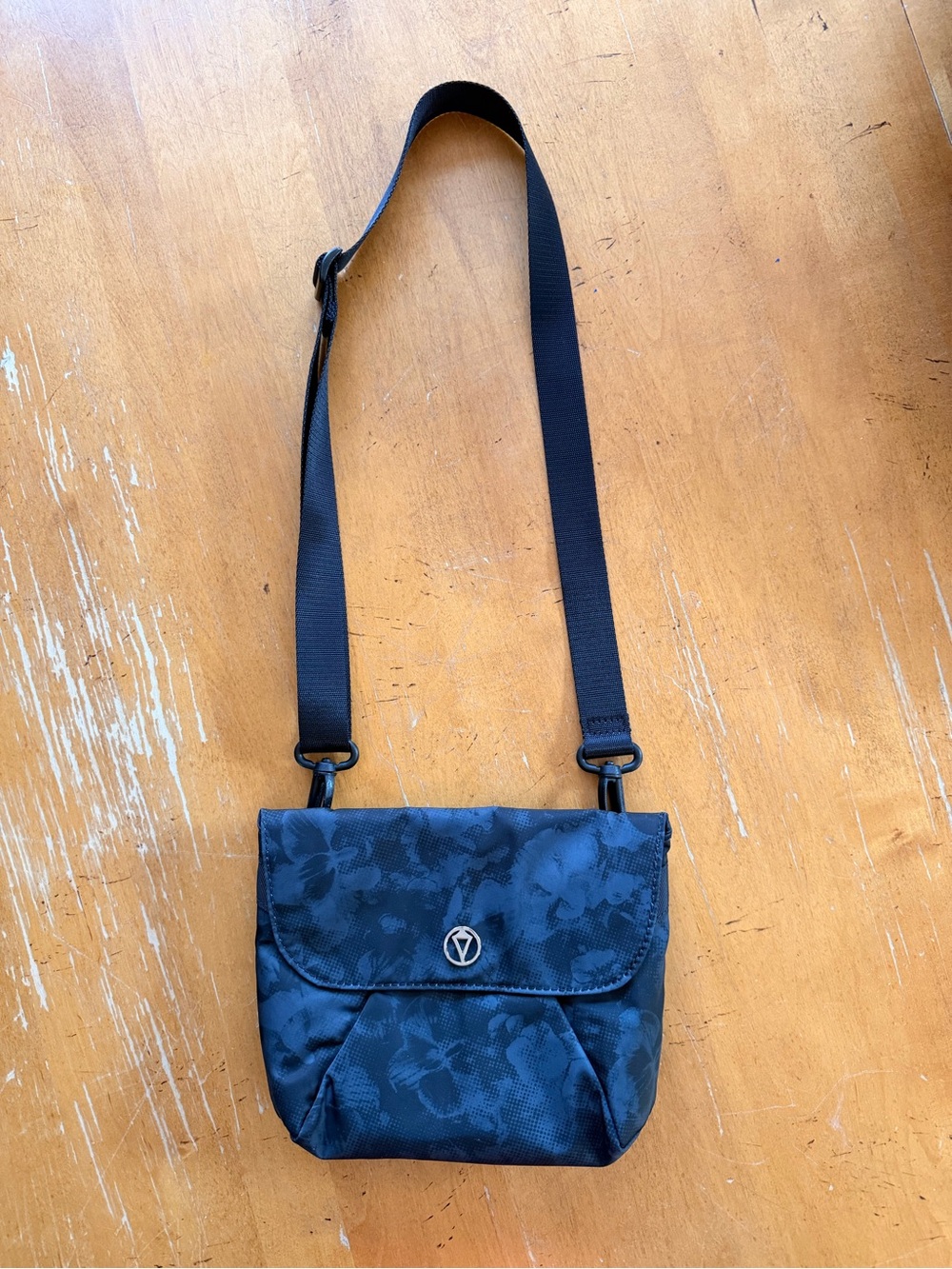 Ivivva by Lululemon Black Floral Crossbody Bag